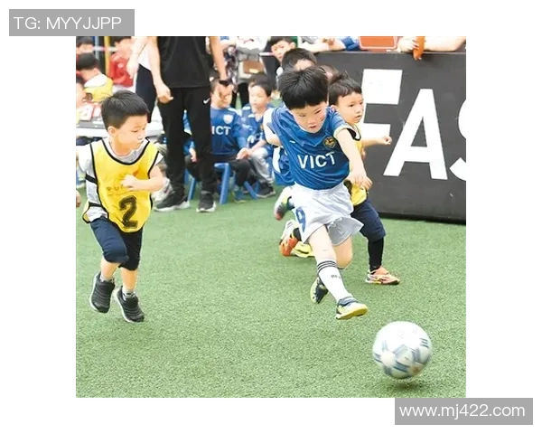 足球传奇告别绿茵场眼含泪水 感动万千球迷送别最后一战